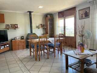 Casa a Pont de Vilomara i Rocafort (El). Pont de vilomara marquet paradís casa 4 vientos con 4 habitacion