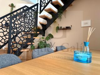 Maison  Urbanizacion prat. Espectacular casa reformada de 4 habitaciones con estudio, terra