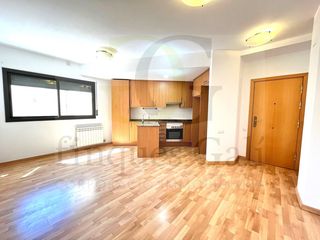 Appartement à Sant Vicenç de Castellet. Sant vicenç de castellet  piso de 1 habitación con plaza de park