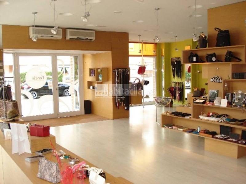 Foto 20076118-ed2f-4dd6-81f1-76322ba703d3. Local comercial a Tona