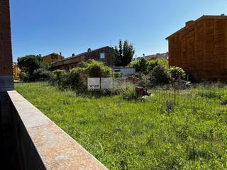 Terreny residencial a Tona. Oportunidad única  solar en venta con proyecto de casa unifamili