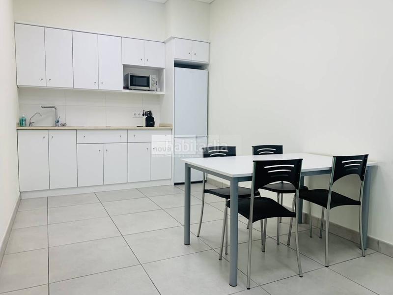 Foto daed63d9-724b-4070-86bc-d06790b9f98a. Alquiler oficina nave comercial en alquiler en Tona