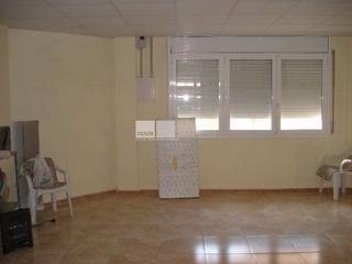 Local Comercial a Tona. Local comercial en venta