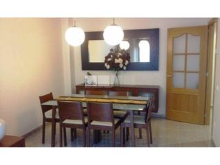 Etagenwohnung in Tona. Piso en venta