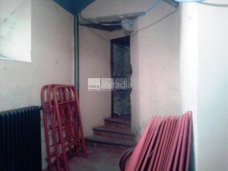 Foto 05bcf9ae-3a43-444c-b817-e3ff21f395c2. Local comercial  en venta en Centre Vic