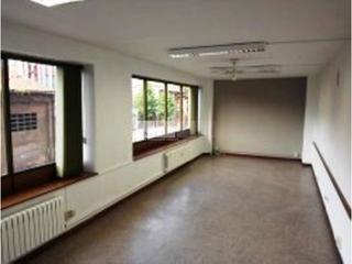 Lloguer Local Comercial a Centre. Despacho en alquiler
