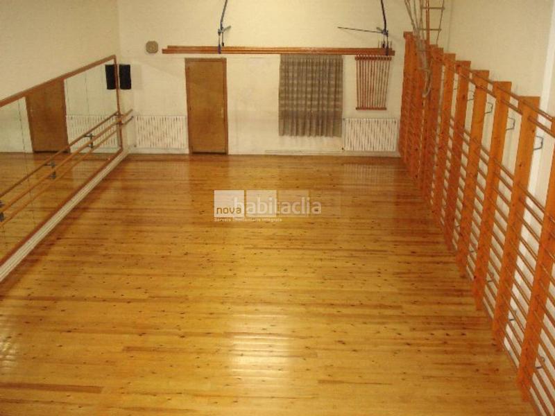 Foto 7098432c-3a00-4e43-bef0-995b6f408a11. Locale commerciale in Tona