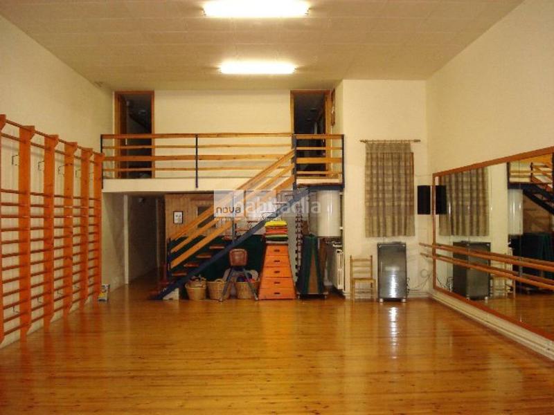 Foto fbd39308-8544-47a4-9f97-44e9085b1410. Locale commerciale in Tona