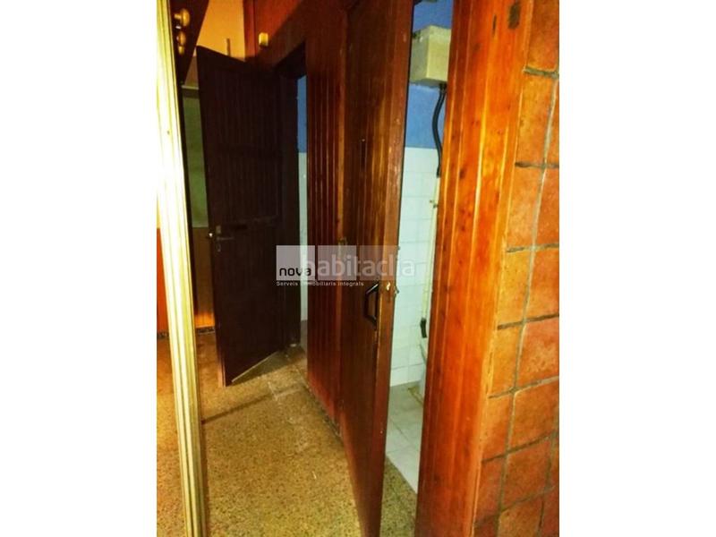 Foto 0c9a1d41-0c24-462e-87d1-baf09c6db3a5. Local comercial a Tona