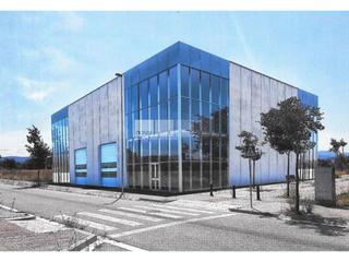 Rent Industrial building in Caputxins-Ambulatori. Nave industrial de nueva construcción en alquiler