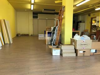 Lloguer Local Comercial a Tona. Local en alquiler en tona