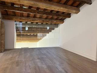 Lloguer Dúplex a Centre. Dúplex en alquiler en centro histórico