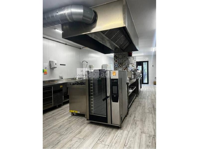 Foto 4a9f43ff-5131-42d5-9585-6494f16572ab. Traspàs local comercial a Centre Vic