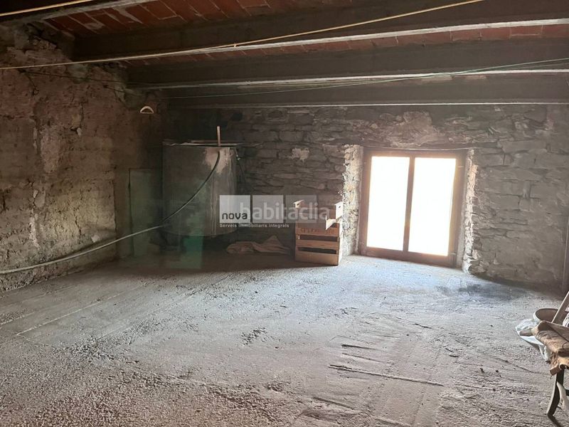 Foto ce760b0f-b7e6-4e7b-bd6c-1f82b340e1ba. Casa  en venta en el pueblo en Seva
