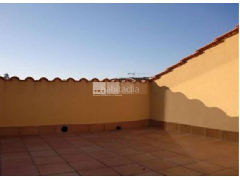 Foto 43ccfcdc-00bd-4d91-9326-a47972f5d8ae. Maison avec chauffage parking dans Tona