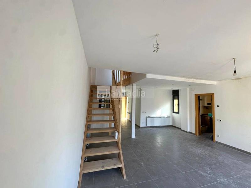 Foto c8419ac4-2c8d-4057-aa91-d1f07b3ab662. Dúplex amb calefacció a Torelló