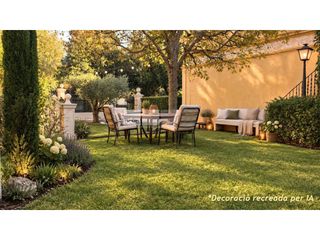 Chalet en Tona. Casa en venta en tona