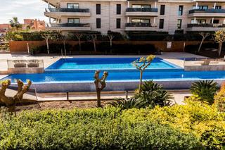 Pis  Carrer d'albarca. Espectacular vivienda en ses galemones, edificio de altas calida