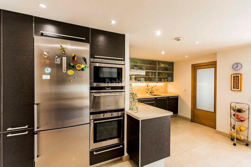 Foto 2888c0fc-2bd0-4a82-b4a9-5577fb9c3203. Appartement avec parking piscine dans S´Eixample-Can Misses Ibiza