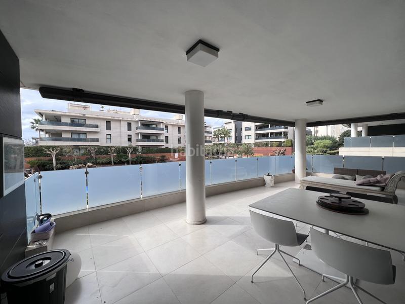 Foto 53218b42-3592-49e1-aa47-e78f6bf0adb6. Appartement avec parking piscine dans S´Eixample-Can Misses Ibiza