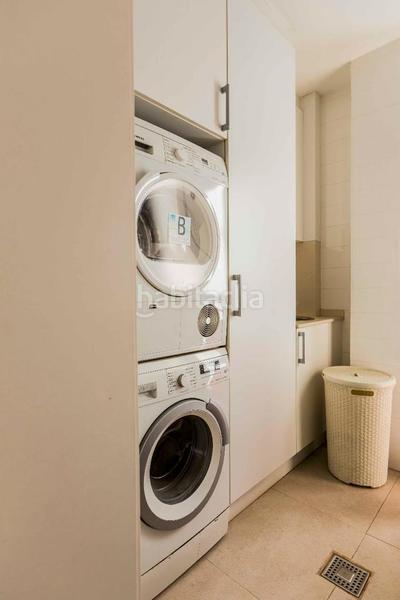 Foto ac0e993a-9bef-4309-8ab6-66c34bd3ca3d. Appartement avec parking piscine dans S´Eixample-Can Misses Ibiza