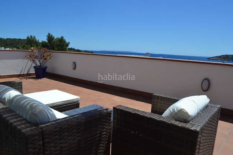 Foto 1a41e34d-8a34-4493-a730-0aecfe75925f. Location attique avec chauffage parking dans Marina Botafoc-Talamanca Ibiza