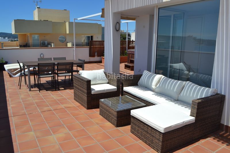 Foto d11d410e-def4-4feb-ad8d-9868c5ae4b9a. Location attique avec chauffage parking dans Marina Botafoc-Talamanca Ibiza