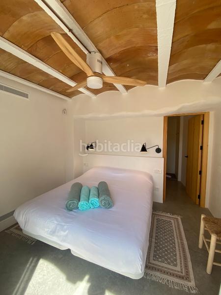 Foto 5e8dcaa5-7ba2-4521-a93b-81087498c64c. Masia amb xemeneia calefacció aparcament piscina a Sant Josep de sa Talaia