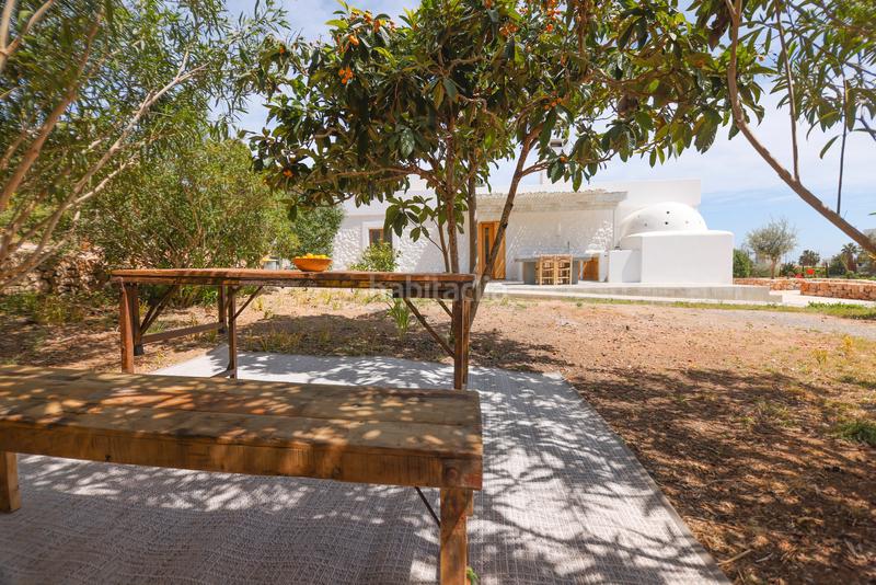 Foto 65d904c7-e909-4fd8-b6e1-906db7a31417. Masia amb xemeneia calefacció aparcament piscina a Sant Josep de sa Talaia