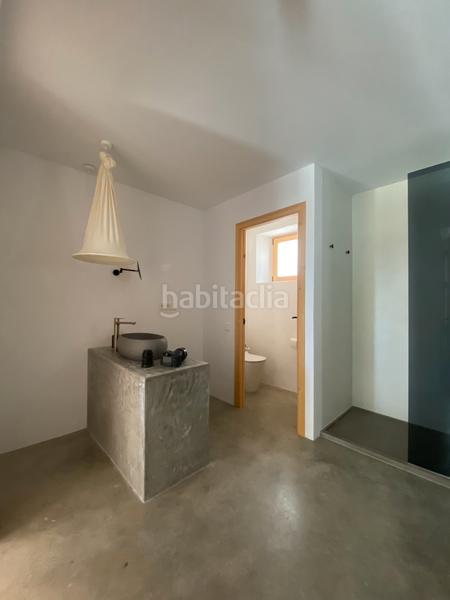 Foto aeb33744-f582-4188-9057-49dc258d4448. Masia amb xemeneia calefacció aparcament piscina a Sant Josep de sa Talaia