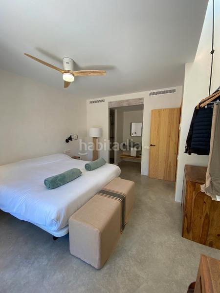 Foto c82423a1-46bf-4150-ba95-30cbcee7e266. Masia amb xemeneia calefacció aparcament piscina a Sant Josep de sa Talaia