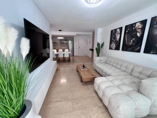 Apartament  Carrer gregal. Reformada planta baja edificio  nueva ibiza 2 dor, 2 baños