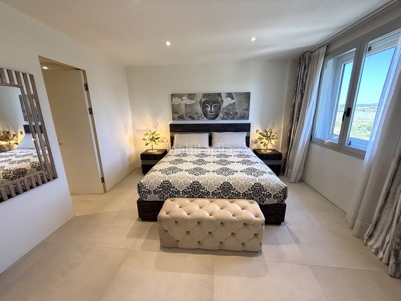 Foto 6d2fa208-15fa-4c20-a7cf-6975d557cc9e. Apartament amb calefacció aparcament piscina a Marina Botafoc-Talamanca Ibiza