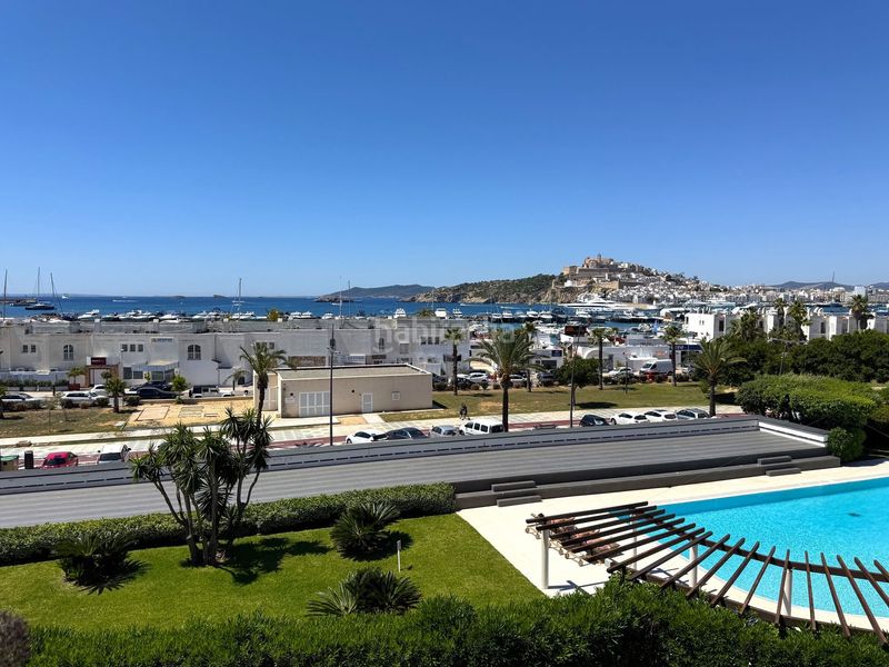 Foto 824a662f-c3d4-433c-9067-8fbcde47bf50. Apartament amb calefacció aparcament piscina a Marina Botafoc-Talamanca Ibiza