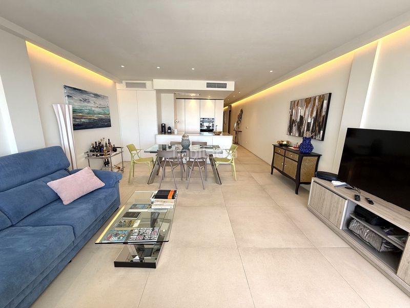 Foto ab07a99b-1b0a-4105-8de2-b93c2b8f2ef2. Apartament amb calefacció aparcament piscina a Marina Botafoc-Talamanca Ibiza