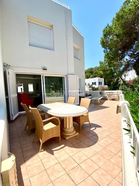 Foto 8b7e9ae7-d08b-479b-9a47-907008f28e4d. Casa aparellada amb calefacció aparcament piscina a Santa Eulària
