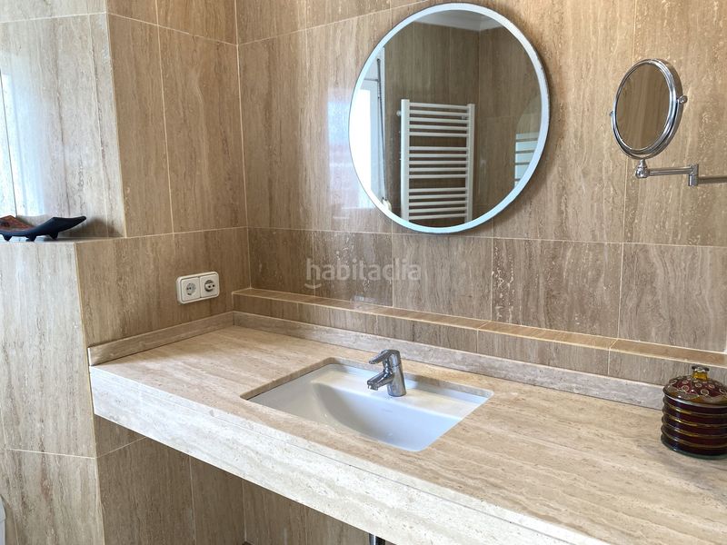 Foto c98a54d4-47ee-47b7-a1bb-d91182221017. Casa aparellada amb calefacció aparcament piscina a Santa Eulària