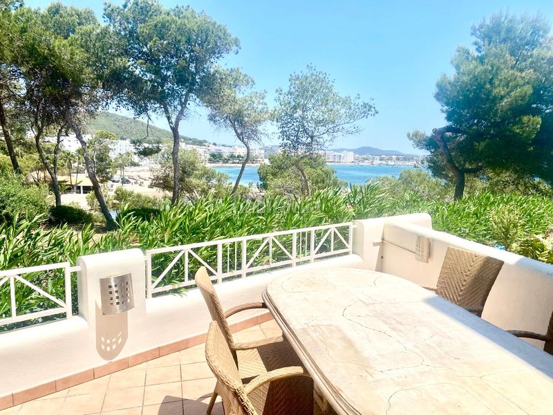 Foto e41f1cd0-fd97-4afe-9804-f5ac72d98388. Casa aparellada amb calefacció aparcament piscina a Santa Eulària