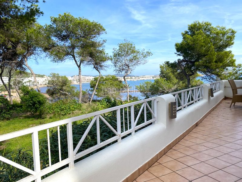 Foto ed43e67a-b2e7-40aa-b117-9e3b36737b02. Casa aparellada amb calefacció aparcament piscina a Santa Eulària