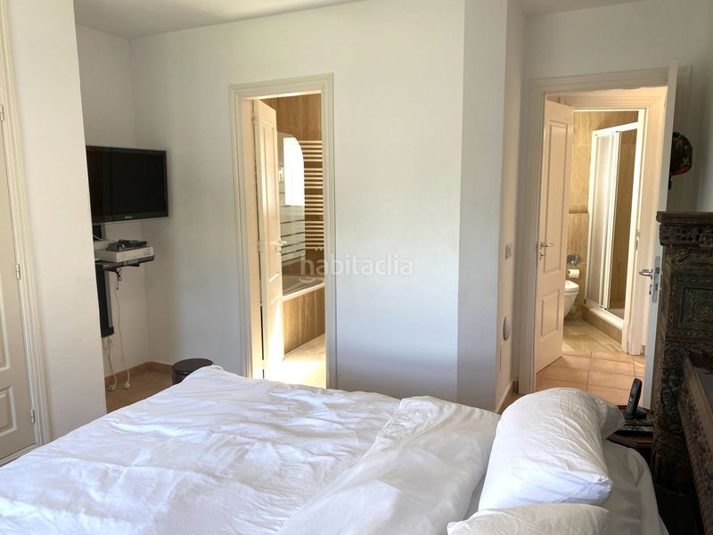Foto fccd2fb6-f3ab-4610-8e84-f82d1ffae8c6. Casa aparellada amb calefacció aparcament piscina a Santa Eulària