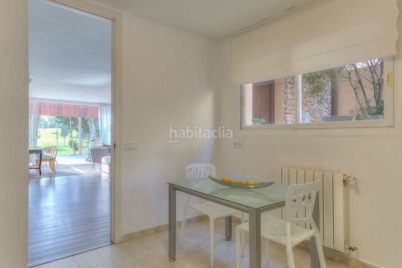 Foto 647f825f-839e-4dd0-b931-d9f1248576af. Casa aparellada amb calefacció aparcament piscina a Santa Eulària