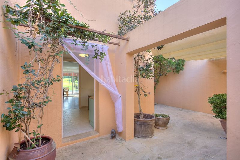 Foto 6e36b6d5-bbca-4766-a068-6ecc1652f59f. Casa aparellada amb calefacció aparcament piscina a Santa Eulària