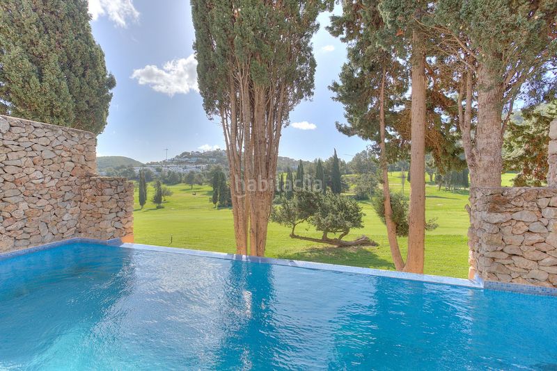 Foto b0b1afc0-6e23-4476-b5d1-4db119bd40f4. Casa aparellada amb calefacció aparcament piscina a Santa Eulària