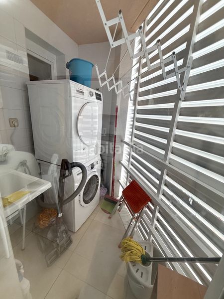 Foto 08ab37bf-8ec2-4c98-913d-f3d37ee95590. Apartament a calle d'alhaueth 6 a Marina Botafoc-Talamanca Ibiza