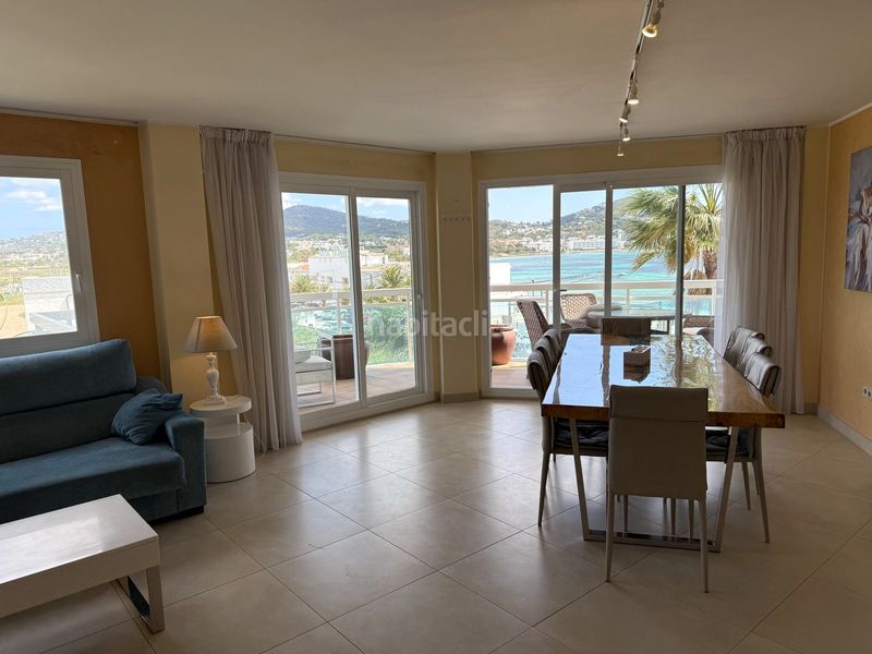 Foto d70f361a-5d82-43b3-bbaf-80e153c42f69. Apartament a calle d'alhaueth 6 a Marina Botafoc-Talamanca Ibiza