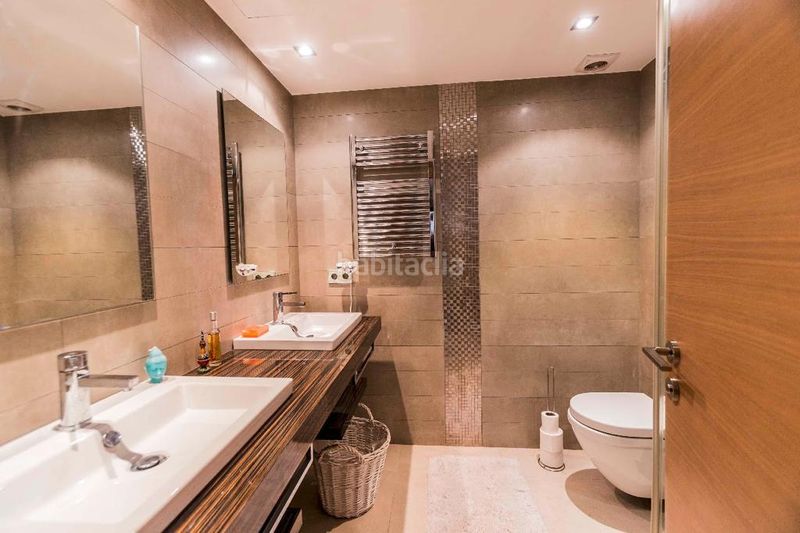 Foto 14879c93-26b0-4d5e-b7c2-b5e980528fc5. Apartament amb calefacció aparcament piscina a S´Eixample-Can Misses Ibiza