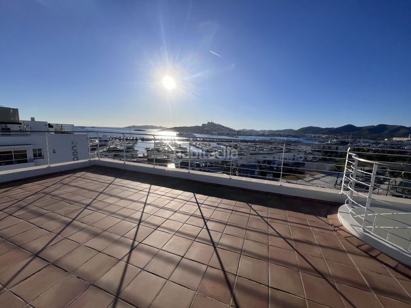 Foto c4eb05f5-6902-47cd-9bfd-ede684289926. Àtic amb calefacció aparcament piscina a Marina Botafoc-Talamanca Ibiza