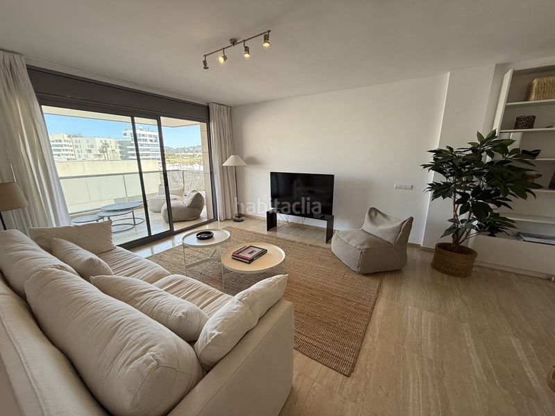 Foto 073ec7f0-f3bb-4260-92c7-6d15d20323ba. Apartament amb calefacció aparcament piscina a Marina Botafoc-Talamanca Ibiza