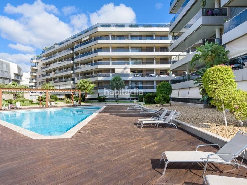 Foto ccdb0159-1f10-4f41-b1fe-8df5e41a0e67. Apartament amb calefacció aparcament piscina a Marina Botafoc-Talamanca Ibiza