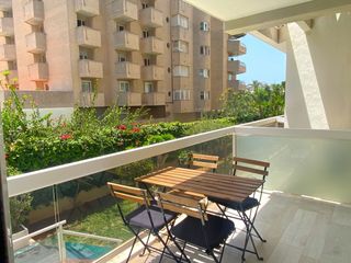 Apartamento  Carrer de s'illa negra. Apto en paseo maritimo 1 dormitorio.